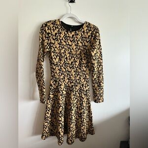 Elegant dress ! Size S , brand H&M